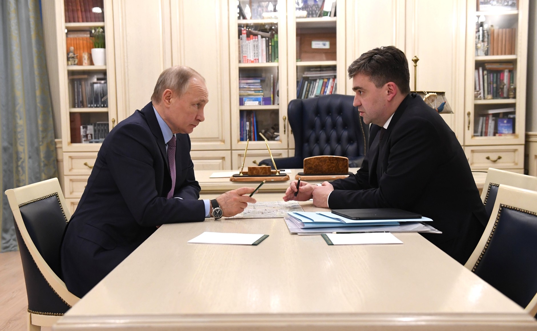 Губернатор Ивановской области поздравил Президента России с днем рождения