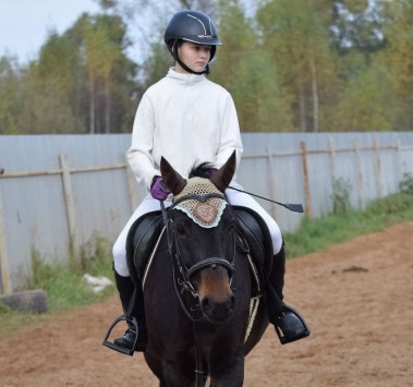 Ивановки стали призёрами соревнований по конному спорту «Золотая осень»