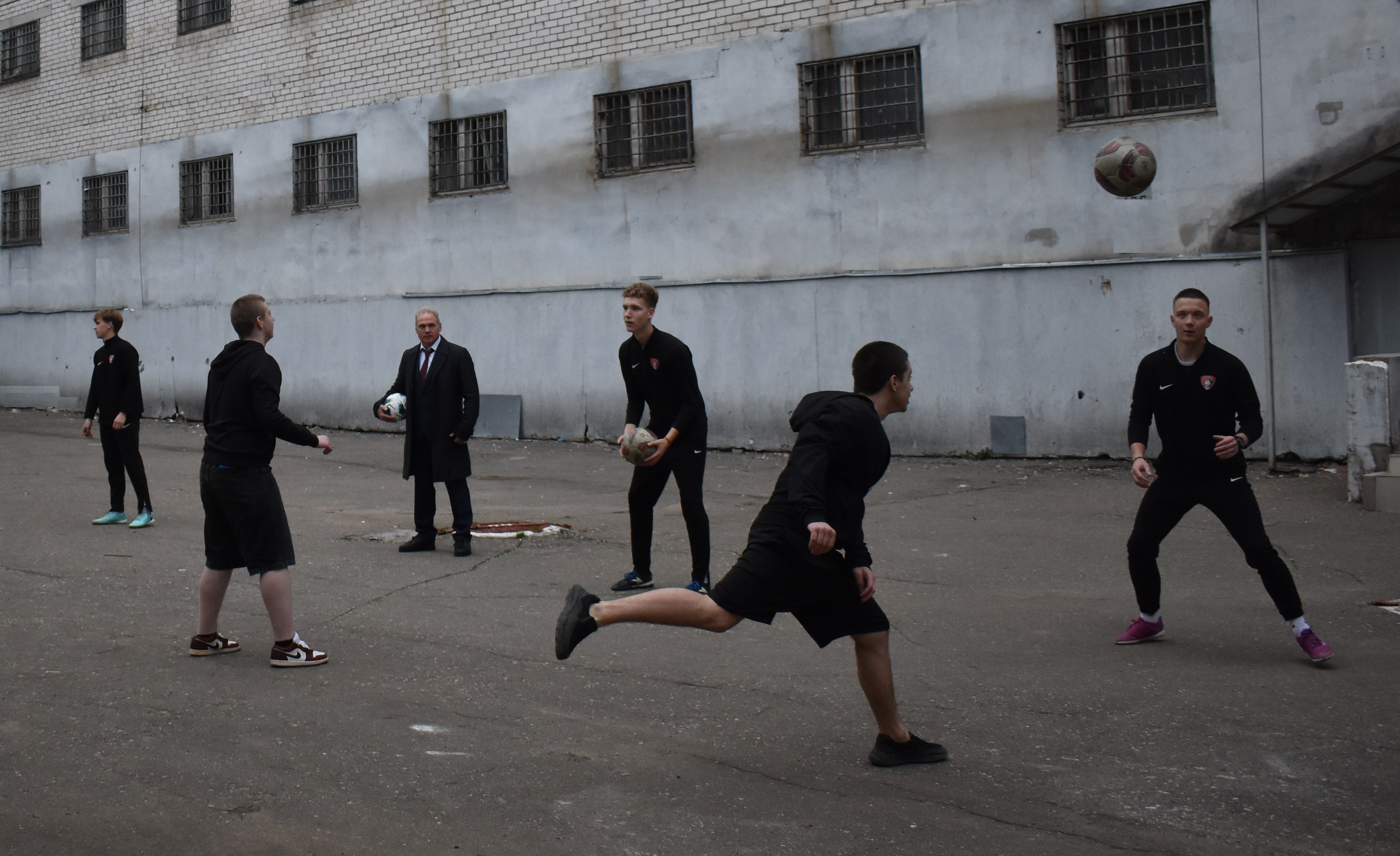 Представители футбольного клуба «Текстильщик» посетили СИЗО-1 УФСИН России по Ивановской области