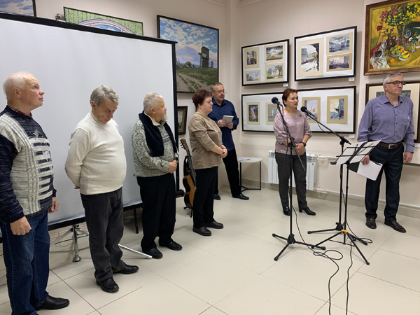 В библиотеки Донбасса направят литературный альманах ивановских авторов