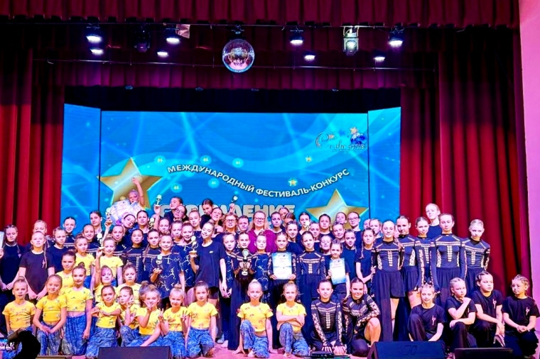 Коллекцию наград международного фестиваля завоевал ивановский «Дебют» 