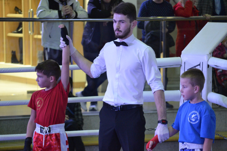 Финал межрегионального турнира по кикбоксингу прошел в Иванове