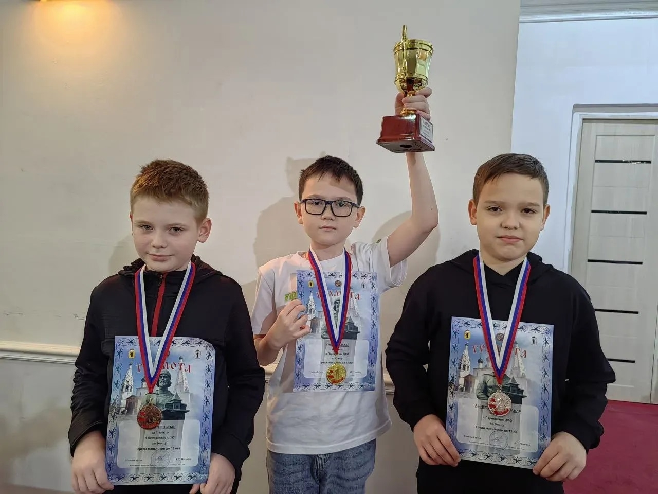 Ивановские шахматисты привезли награды с первенства ЦФО в Ярославской области