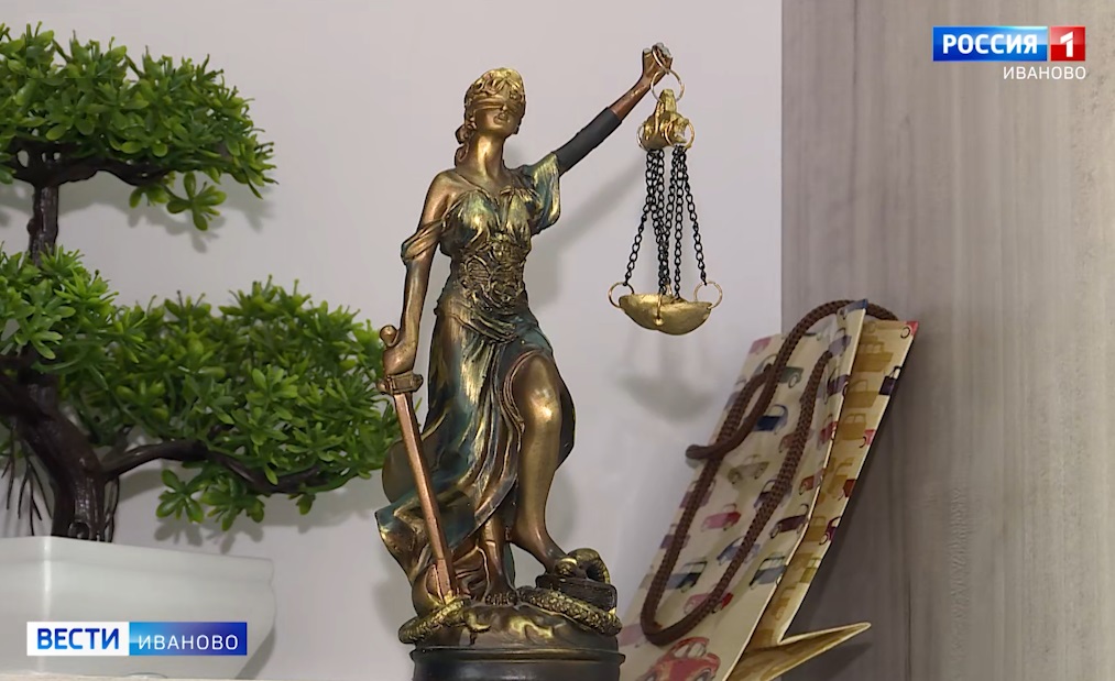 Житель Ивановской области избил бывшую жену тростью по рукам